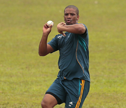 Vernon Philander fined for ICC Code of Conduct breach